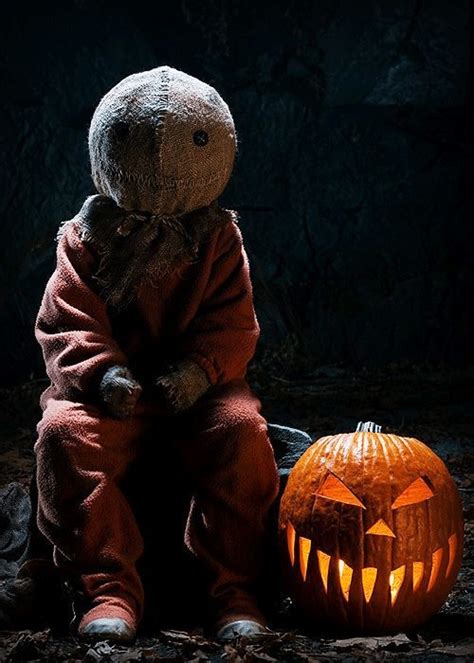 scary halloween gif|creepy halloween memes.